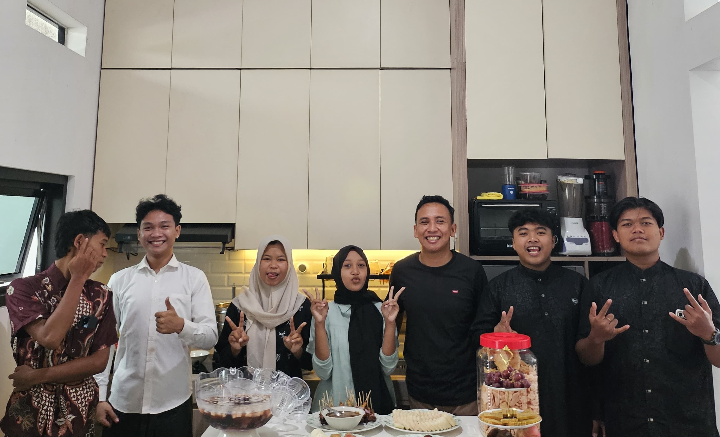 Tim ALRent Lebaran